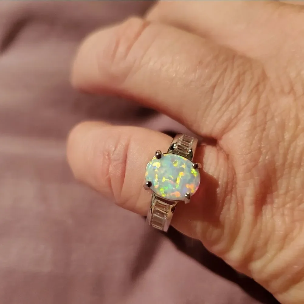 Opal Ring‎